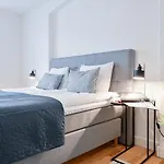 Sanders Tower - Chic Two-bedroom In Charming * 코펜하겐