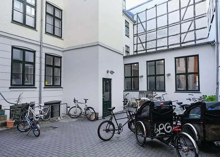 Apartment Sanders Tower - Chic Two-bedroom In Charming Copenhagen